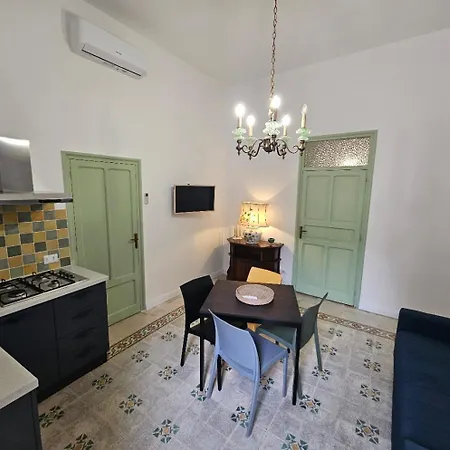 Holiday home Lu Mari Vacanze